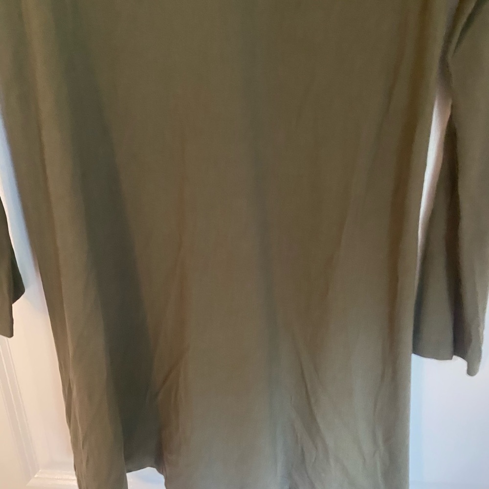 Dress - Picture 3 of 8